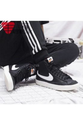 Blazer Mıd 77 Vntg Sneaker Erkek Ayakkabı Bq6806-002 resmi